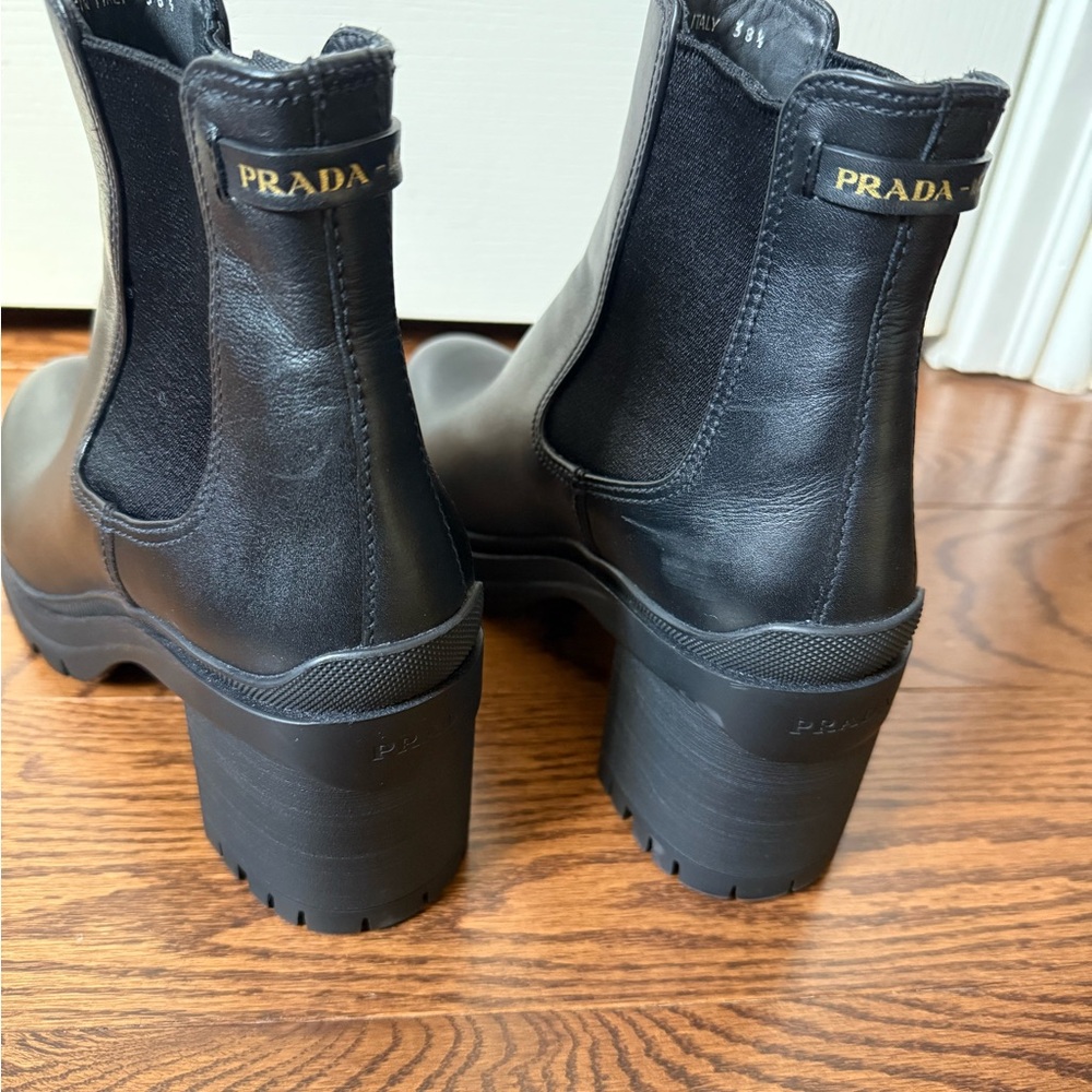 Prada Lug Sole Chelsea Boot 38.5 - Picture 4 of 12